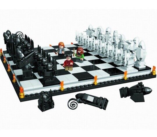 Конструктор Хогвартс: волшебные шахматы Lari 60142, 888 дет.