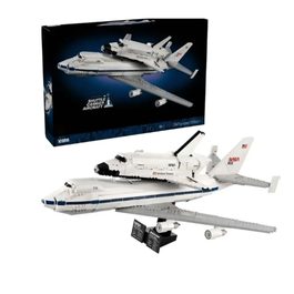 Конструктор Самолет-носитель и Шаттл Креатор 2417 дет., 0036 / 22793