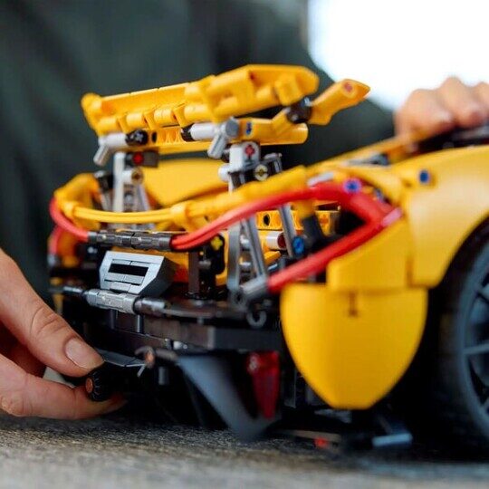 Конструктор Technic McLaren P1, 88810, 3893 дет., гоночная машина