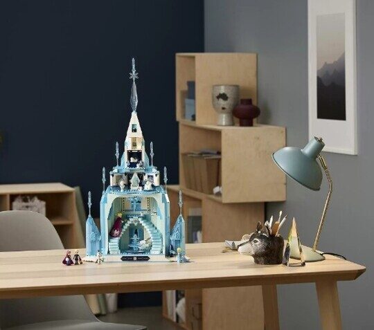 Конструктор Frozen Большой ледяной замок 3075, 1709 деталей, аналог LEGO Disney Frozen 43197