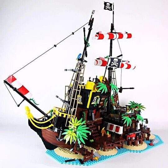 Конструктор Пираты залива Барракуды 2545 дет., Zebra Blocks 698998