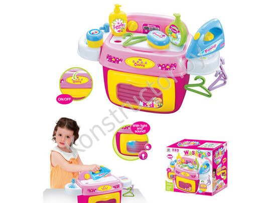 Детский игровой набор "Стирка" 008-92 (стиральная машина, утюг, вешалки, раковина, моющие средства)