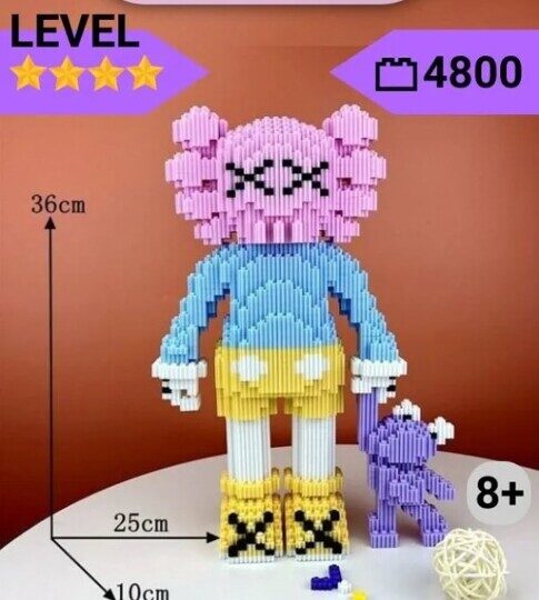 Конструктор 3д Bearbrick, фигурка Kaws, 4950 дет. 7139